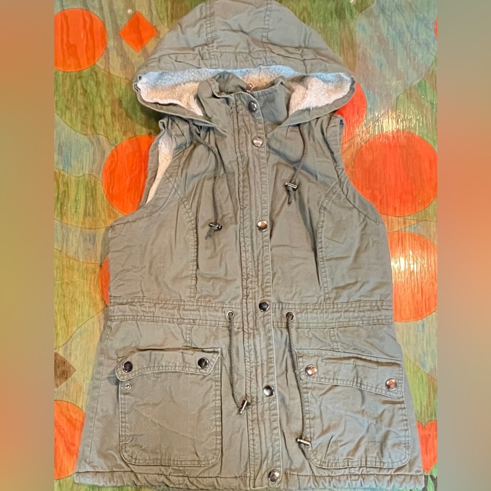 Outer Edge Womens Olive Green Hooded Faux Fur Lined Utility Pockets Vest Size L